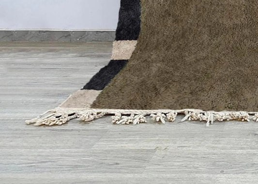 Moroccan Berber Brown Beni Ourain Rug Geometric Roofline Pattern